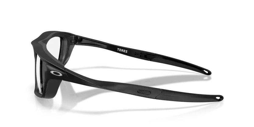 Oakley OX8215  821501