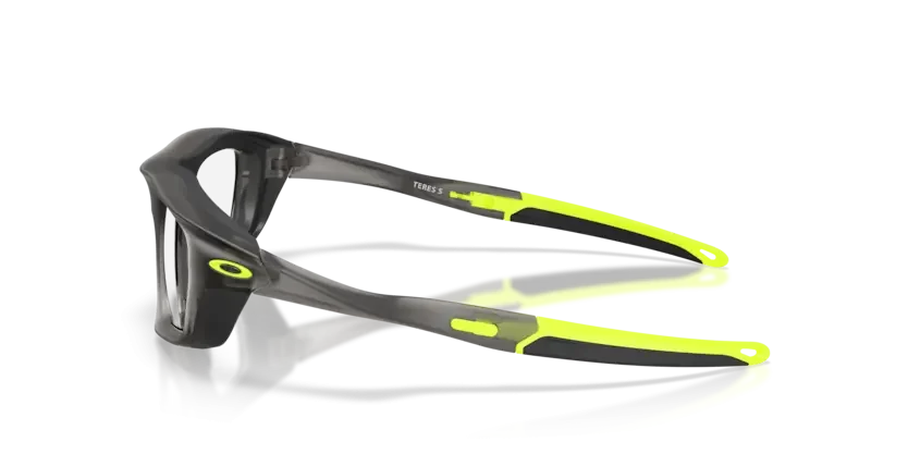 Oakley OX8213  821302