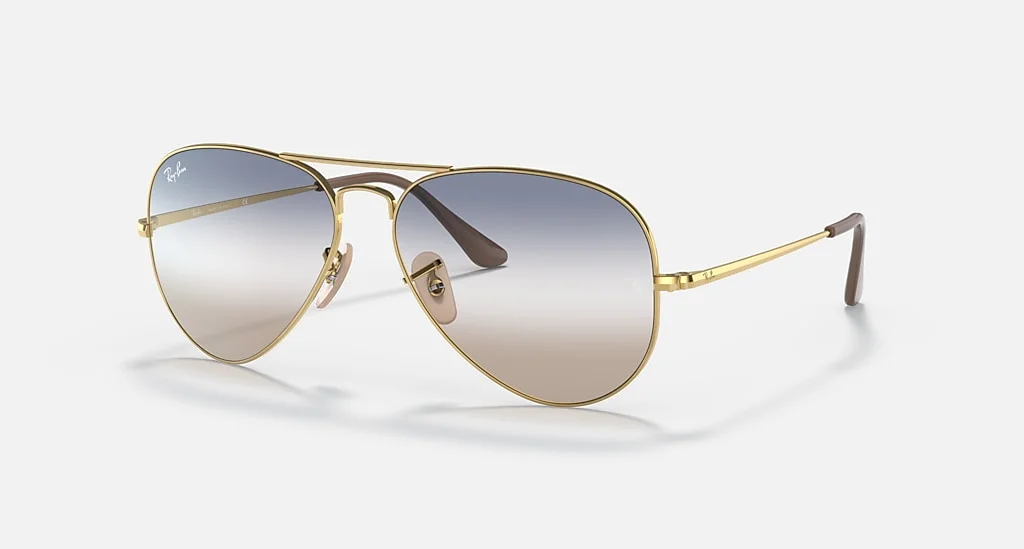 Kính Mát Ray-Ban RB3689 001/GD